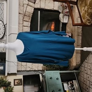 OS fits most teal top